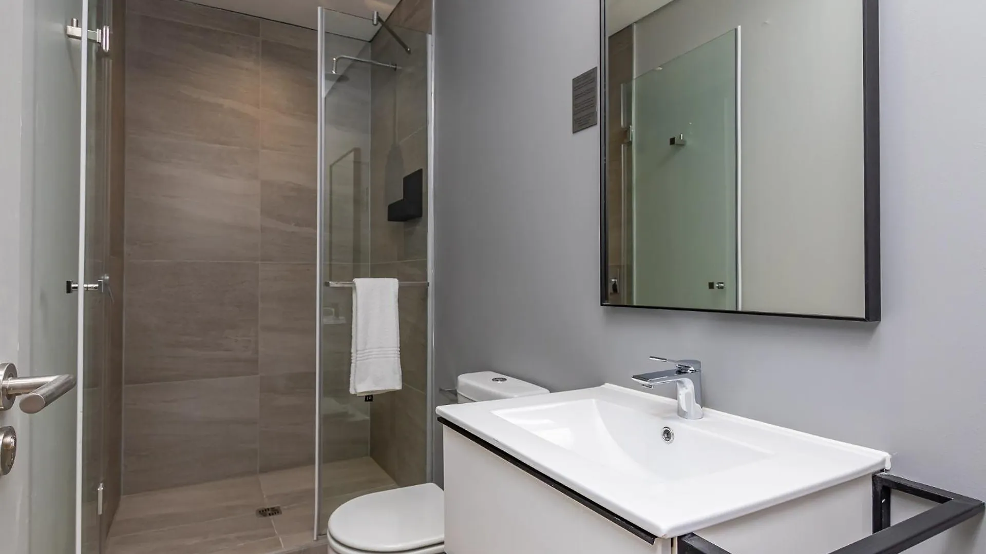 One Thibault Hotel By Itc Hospitality Cape Town